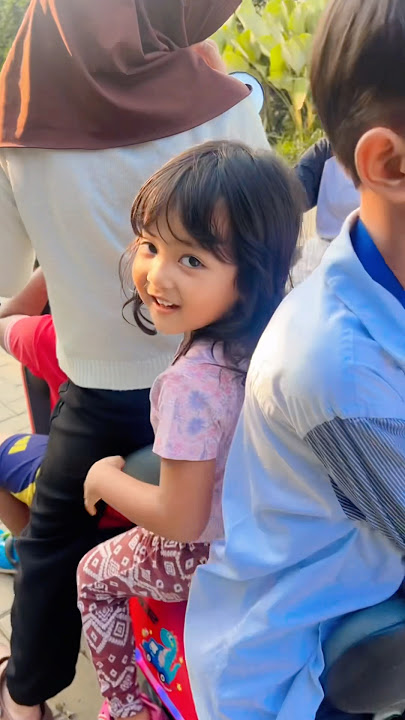 Ayu ngikut yang gede mulu