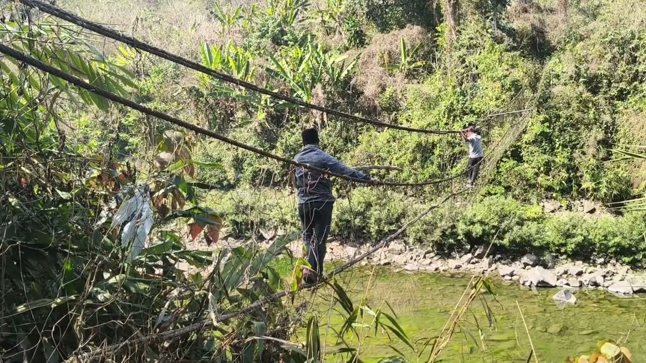 Oldest hanging bridge, yongnyah. 