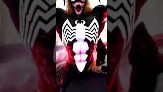 Chanel Se Convierte En Venom