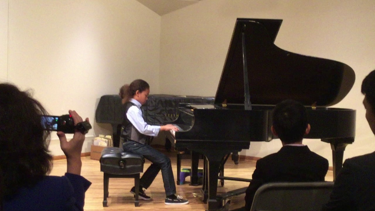 Quentin playing Sonata in E minor Hob XVI:34 3rd movement