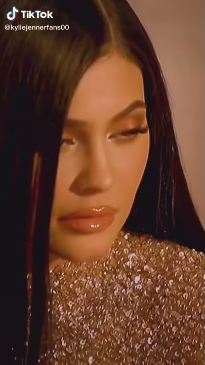 Download lagu kyelie Jenner