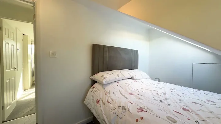 68b6a9e256831 1346383