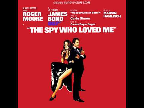 02. Bond '77 (Ski Chase) (Film Version)