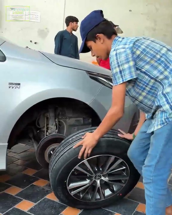 TOYOTA Corolla got new YOKOHAMA 205-60/R16