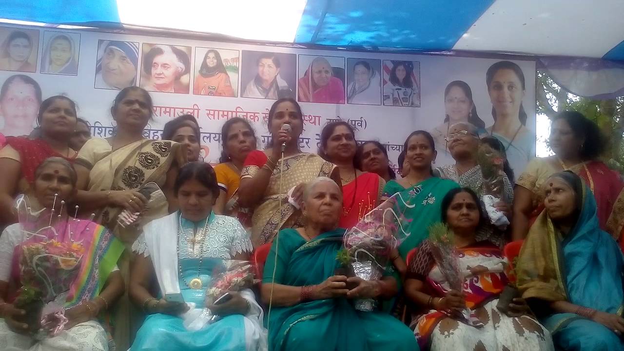 First lady auto rickshaw driver in thane city anamika bhalerao