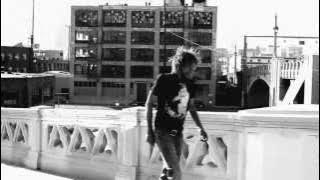 Everlast 'Long At All' (Official Video)