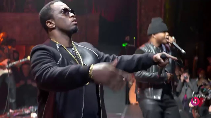 Mo Money Mo Problems Live version - Live performance video thumbnail