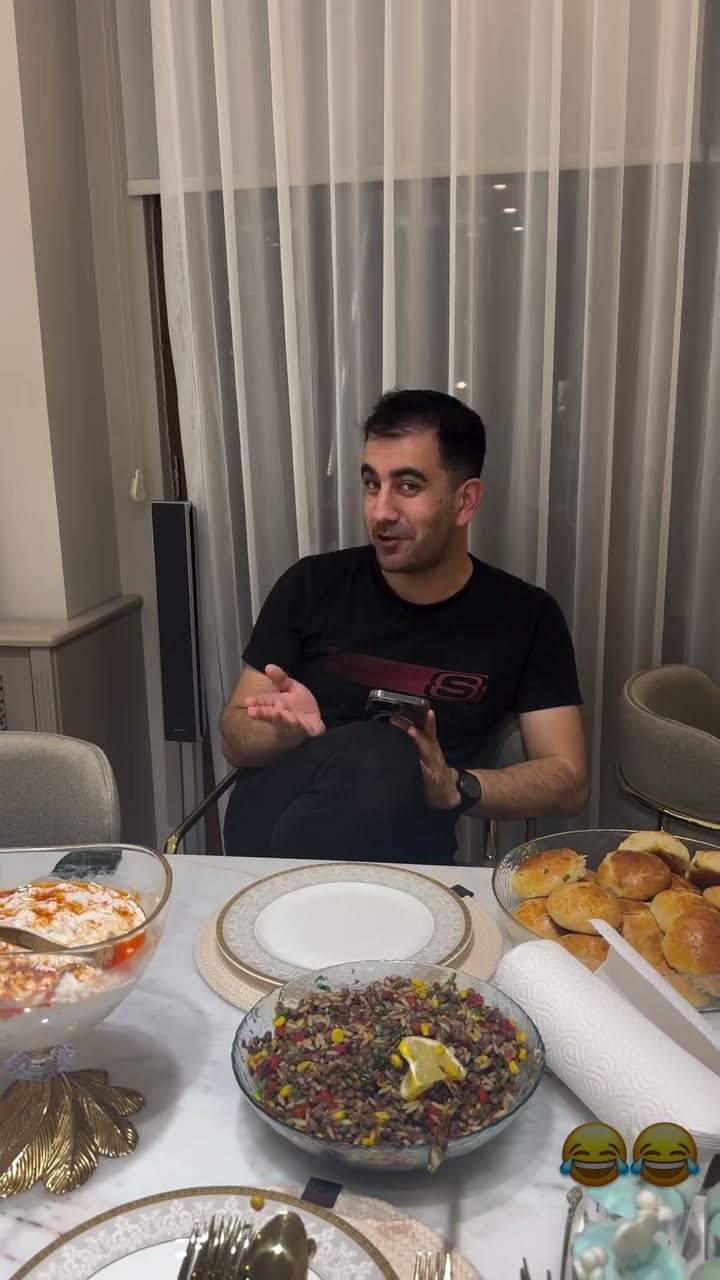Tayfun ya ? #özlemlinaöz #springonshorts