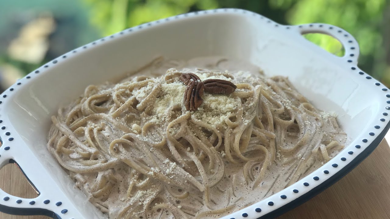 ESPAGUETI EN SALSA DE NUEZ