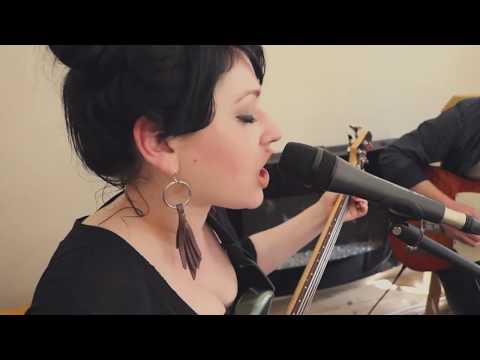 DAMN YOUR EYES - Mama ROUX - Living Room Sessions