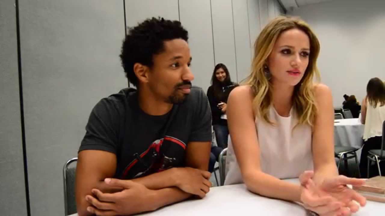 WonderCon 2015 - The Messengers interviews - Craig Frank and Shantel VanSanten