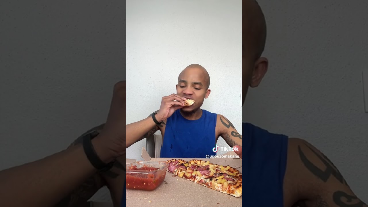 Pizza mukbang 