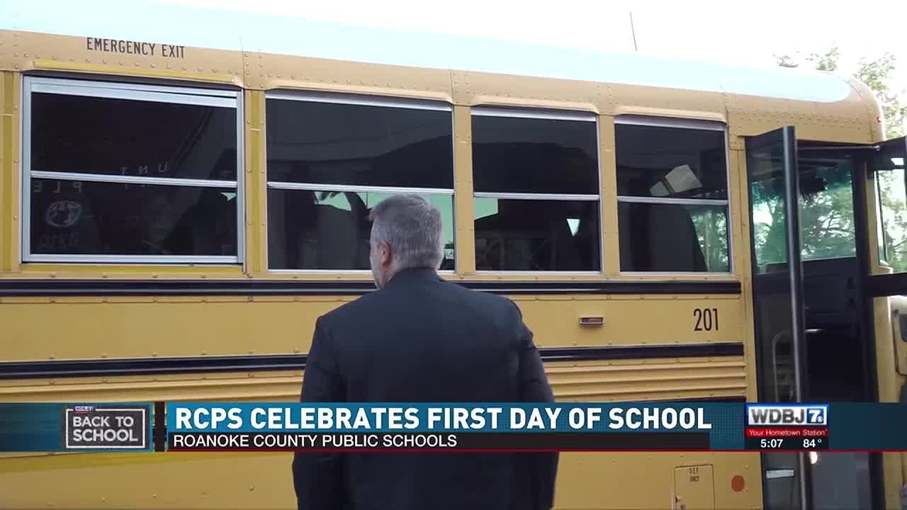 Roanoke County Students Head Back to Class - YouTube