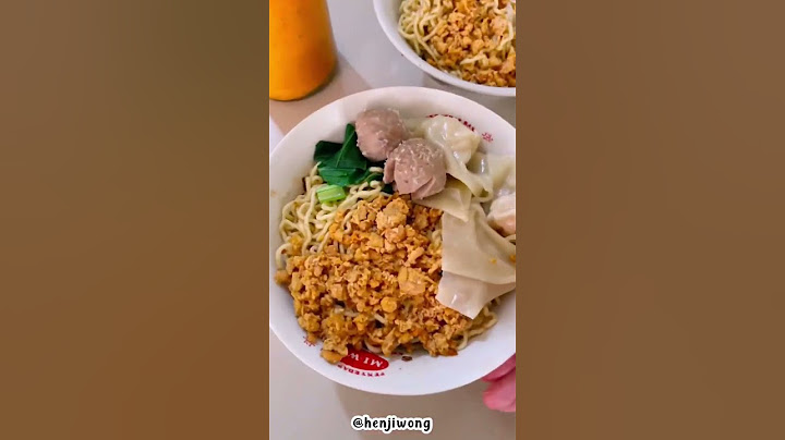 Nikita Mirzani's favorite chicken noodles