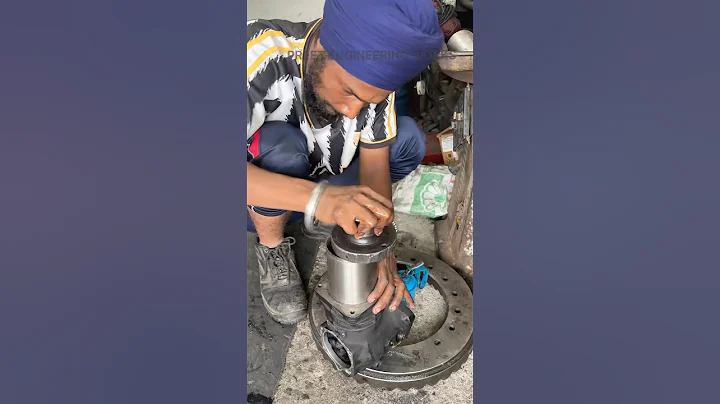 How to sleeve fitting #shortsfeed #automobile #engineblock #repair #car #clarence #machine #cleaning