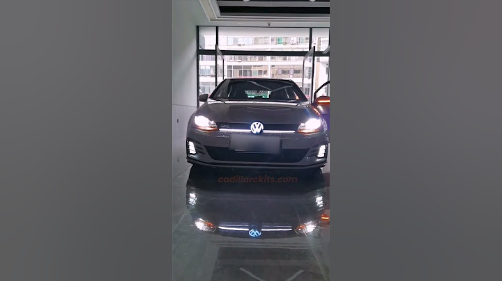 Dynamic Volkswagen Emblem Light