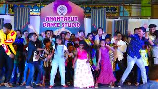 dj tillu song dance by students parents Anantapur dance studio 5th anniversary celebrations