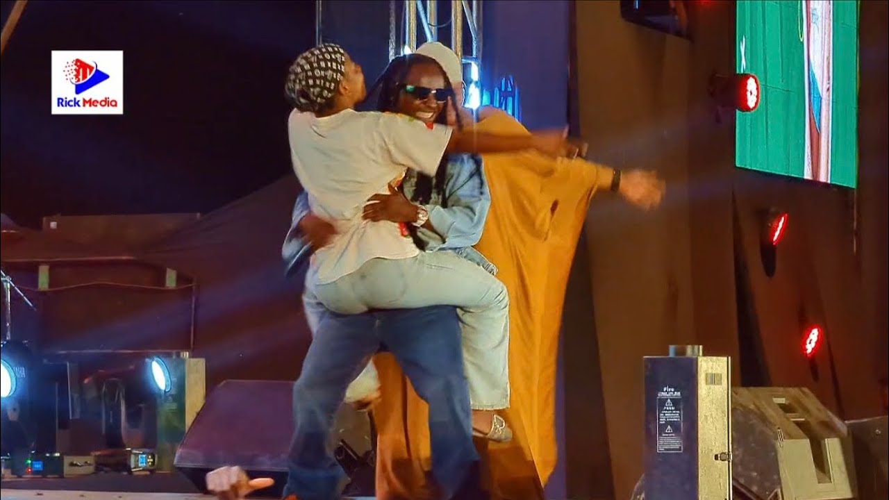 BARNABA alivyobambia Pisi kali RUANGWA kwenye Show ya Wasafi Festival ...