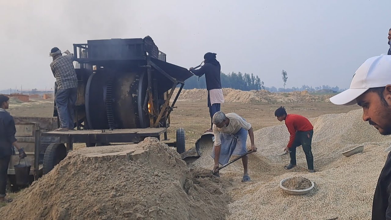 Live देखों पिच रोड कैसे बनता है ! Pitch dhalai machine 