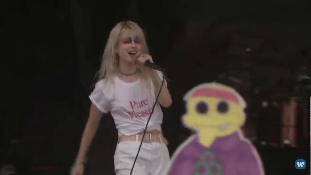 Paramore - Ain’t It Fun Live at Bonnaroo 2018 - YouTube