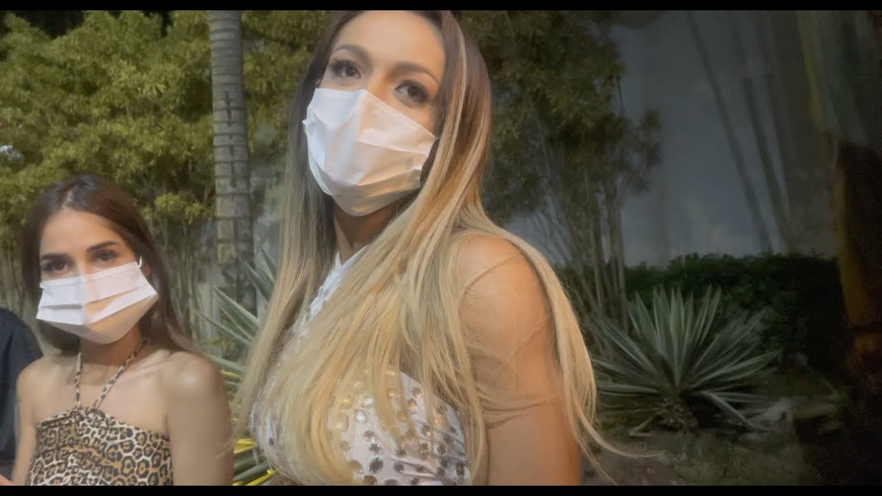 ELA CAUSOU ESPANTO NA BALADA