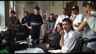 Дима Билан в передаче Эксклюзив МУЗ ТВ Фильм «Модные 90 е» Дима Билан в передаче Эксклюзив МУЗ ТВ Фильм «Модные 90 е»