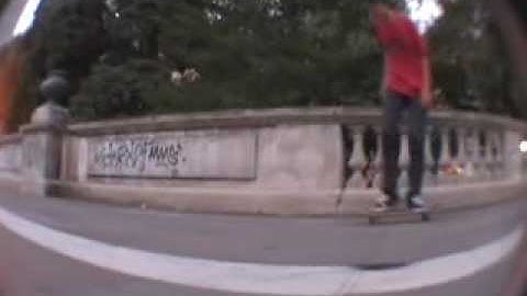 Nollie heel flip big Spin