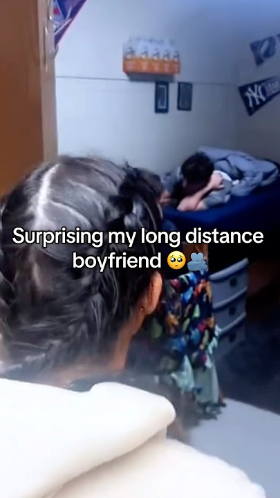 Young love🥹#surprise #reaction #longdistance #longdistancerelationship #boyfriend #cute #popular