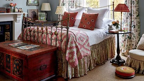 Emma Burns of Sybil Colefax & John Fowler on how t...