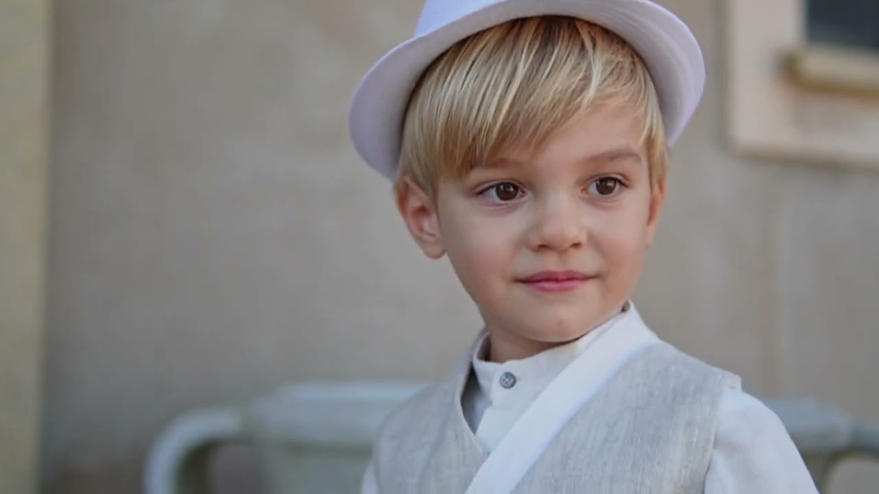 Βαπτιστικό Κοστούμι Stova Bambini B20  Geniusbaby