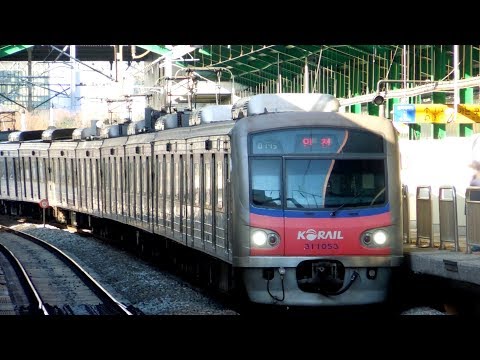 수도권 전철 1호선 의정부행, 인천행 열차 월계역 출발, 진입