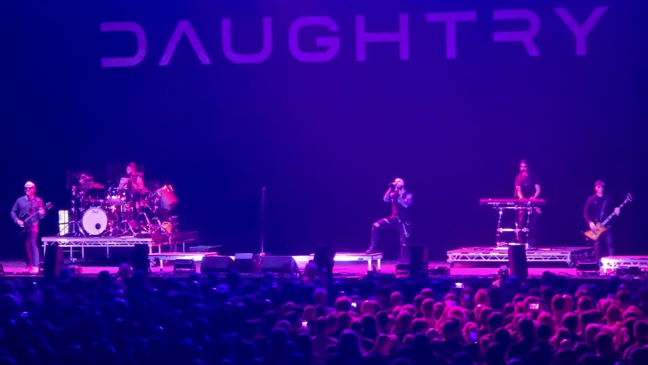 Daughtry - It's Not Over live from Motorpoint Arena, Nottingham 