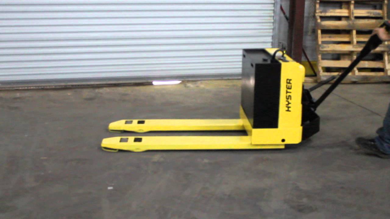 HYSTER 4000 LBS. CAP. WALK BEHIND ELECTRIC PALLET JACK YouTube