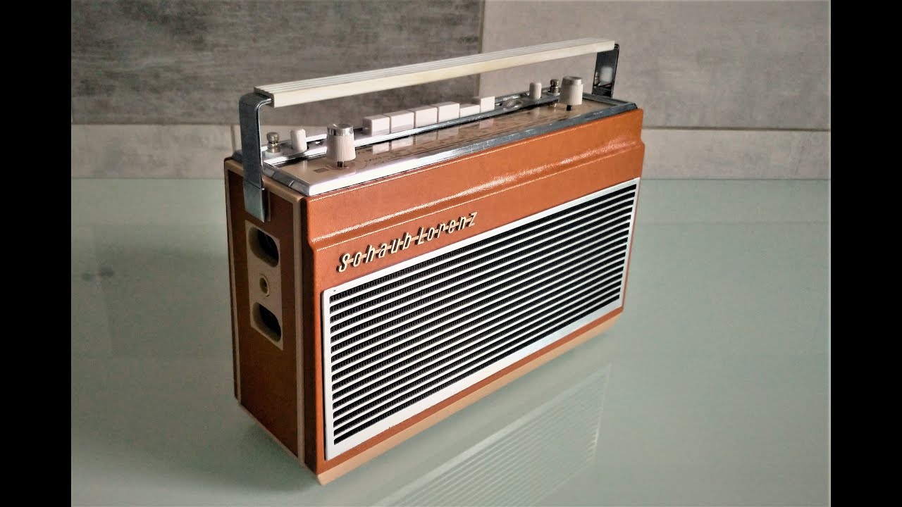 Schaub Lorenz Touring 70 radio (made in W Germany, circa 1966-67
