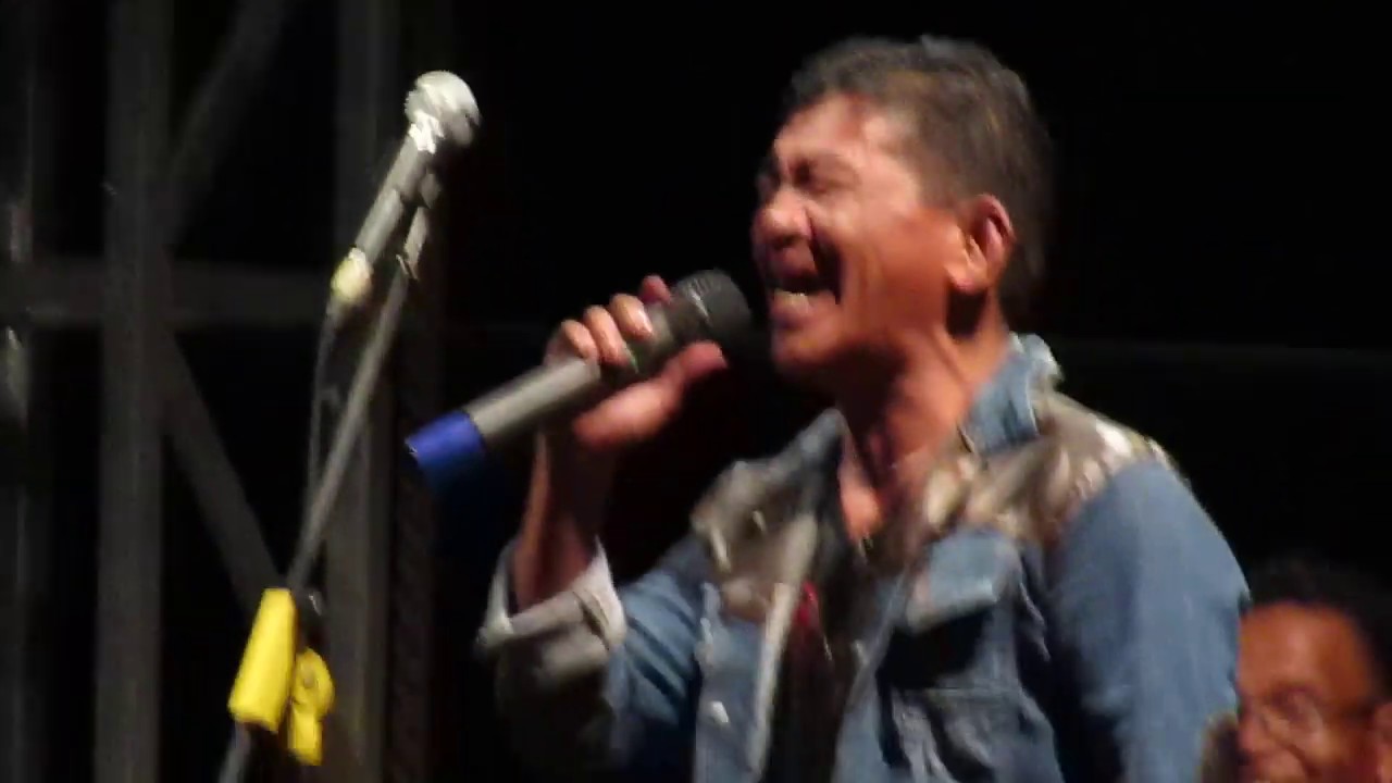 Kabar kabar Angin - Mr. Sarlong  Gabe arta Trio