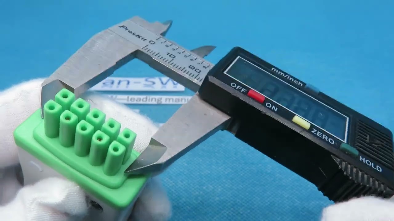 XDX 10021 newer model Datascope ECG leads connector