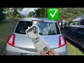 Comment remplacer platine de feux arrière mégane 2
