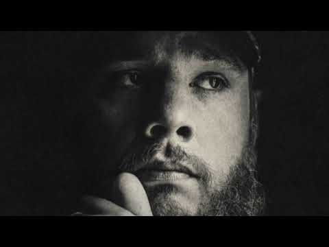 Luke Combs - Sleepless In A Hotel Room