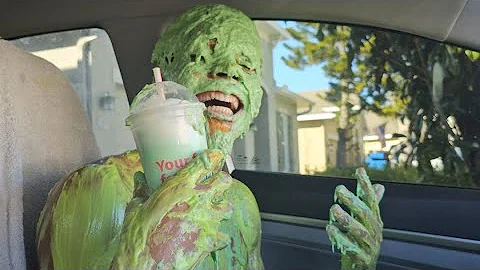 TRYING MCDONALD’S SHAMROCK ☘️ SHAKE FOR THE FIRST TIME!