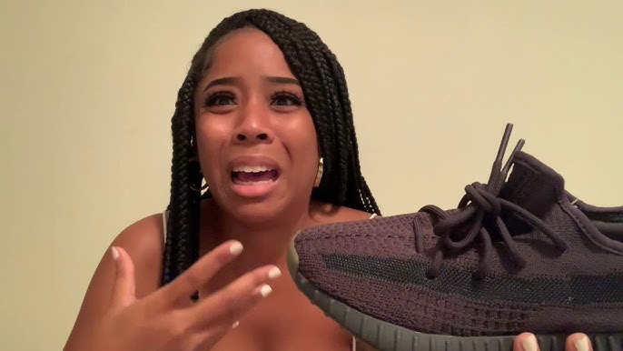 ADIDAS YEEZY REVIEW 350 V2 | Unboxing & On - YouTube