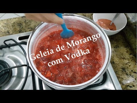 Vídeo: Como Fazer Geléia De Vodka De Morango