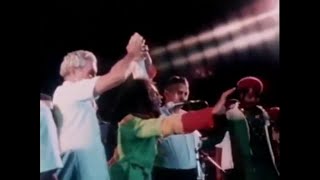 Download Lagu Bob Marley - Live At The One Love Peace Concert 1978 !!! (Footage) (Quality Upgrade) MP3 Download Lagu Bob Marley - Live At The One Love Peace Concert 1978 !!! (Footage) (Quality Upgrade) MP3
