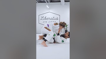 BERIMBOLO #bjj #jiujitsu #berimbolo #bjjlifestyle #martialarts #jiujitsufeminino #brazilianjiujitsu