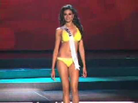 India - Miss Universe 2008 Presentation - Swimsuit