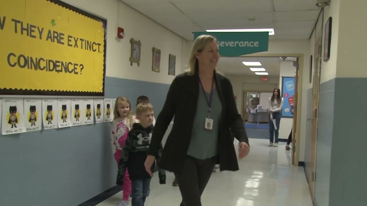 Springfield Elementary Hallway Behavior FInal