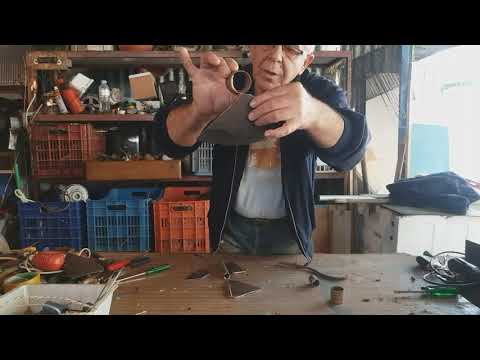 Βίντεο: Εργαλείο κατασκευής DIY: λαβή φτυαριού