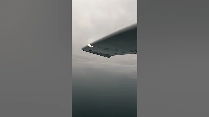 Maule flying over the Atlantic