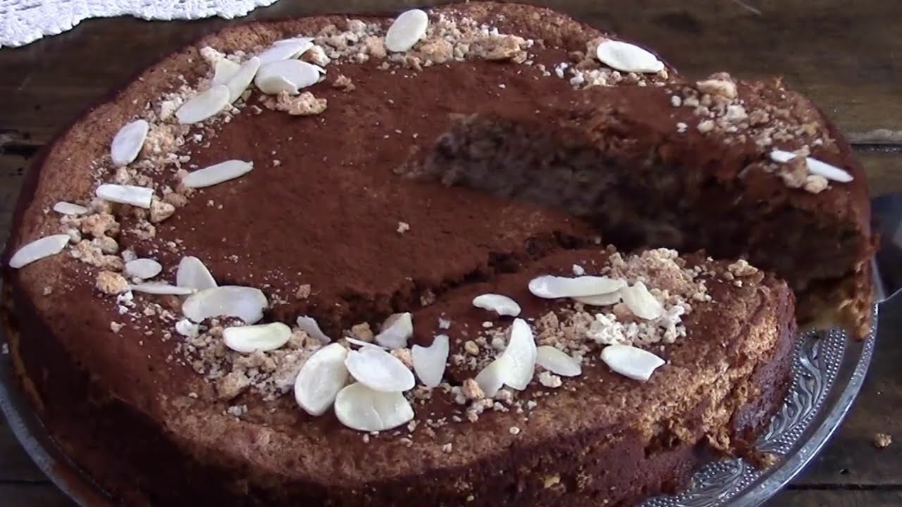 LA CRESCIONDA, la torta magica del Carnevale di Spoleto : un solo impasto  e 3 strati diversi