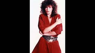13 Sexy Photos of Kelly LeBrock | Kelly LeBrock Age | BIO AND PHOTOS