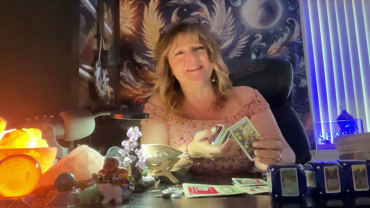 Scorpio Tarot | Oooh THEY ARE VERY CLEVER! 🫢 | VERY DETERMINED! | Tarot reading | Love 💕 | Horoscope